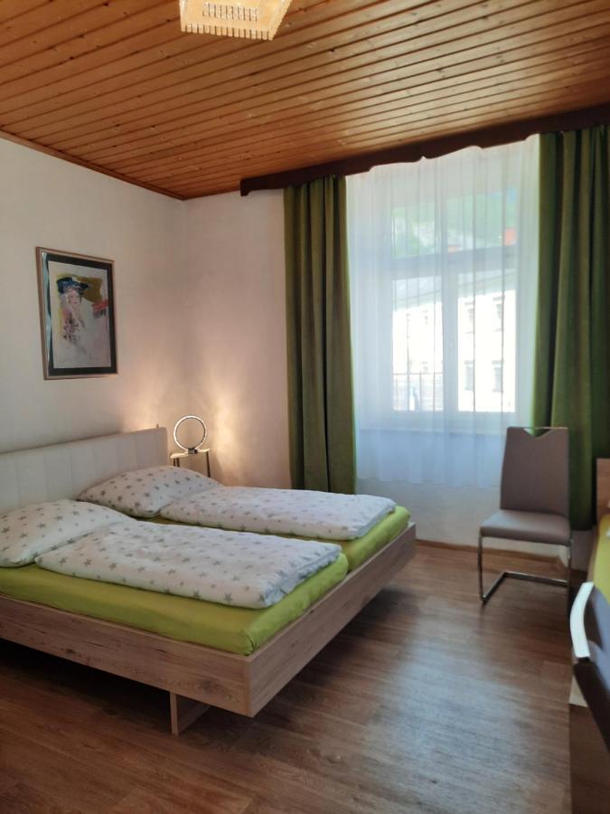 Gaestehaus Zur Post - Heritage Inn Spital Am Pyhrn Exteriör bild